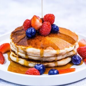 Pancake with maple syrup & fruits