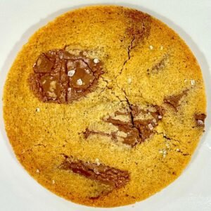 Chocolate chip cookie