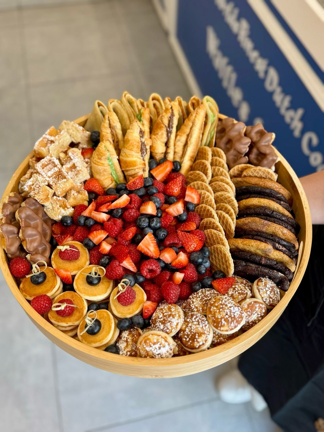 Large Party Platter (8-10 People) - Image 4